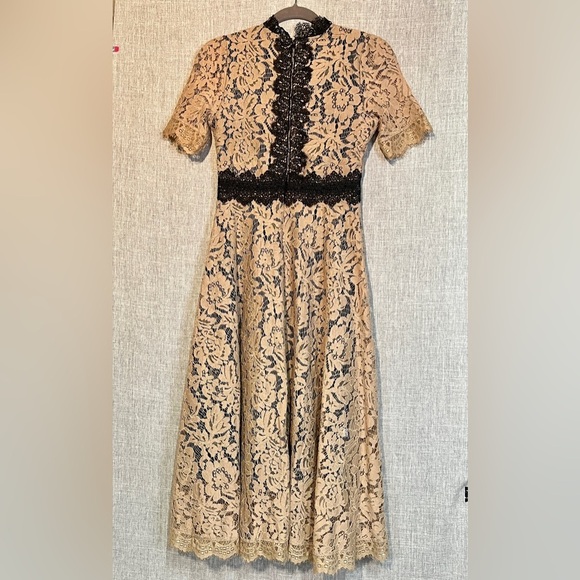 COEUR de VAGUE Tan and black lace midi dress size S. - Picture 10 of 15